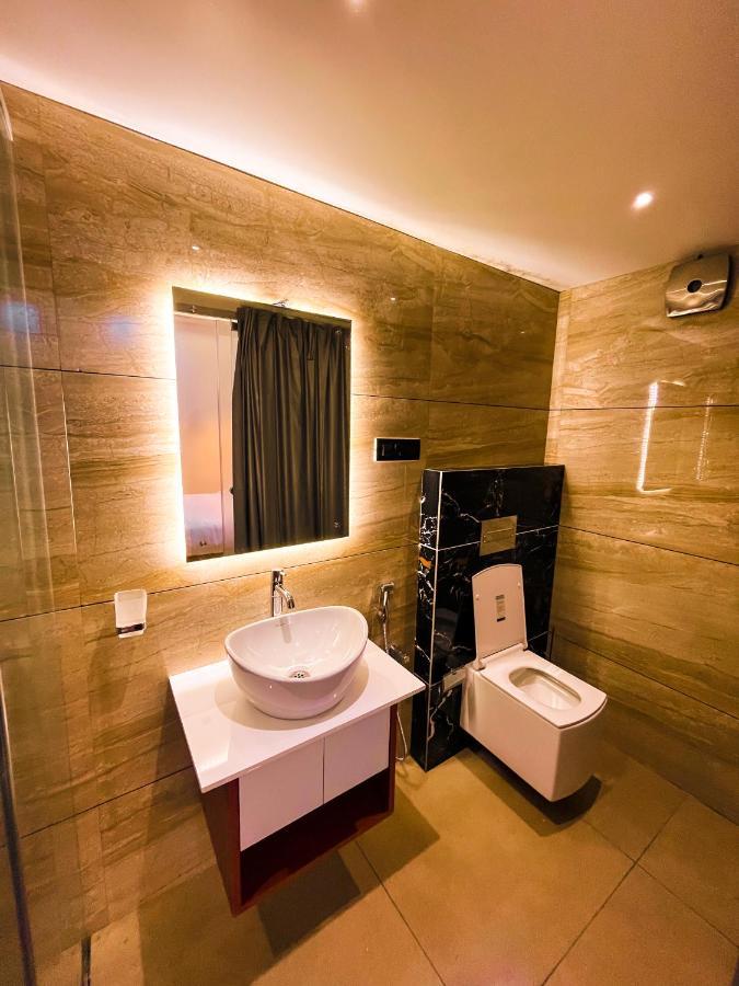 Bbc Luxury Apartments Perintalmanna Zewnętrze zdjęcie